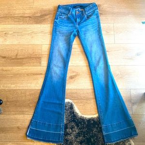 J BRAND low rise extreme flare jean with slit
